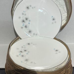 Set of 10 Royal Doulton Thistledown Dinner Plate H.4943 with Carrying Case